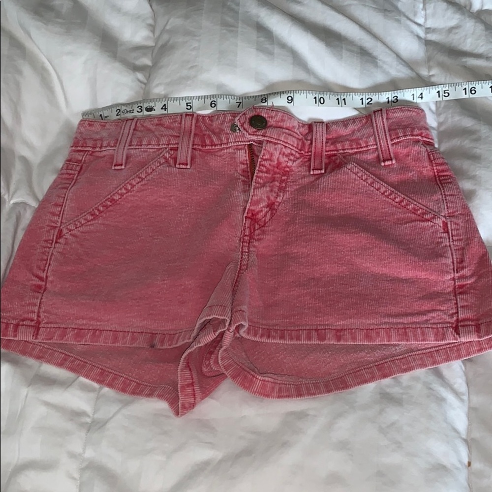 Levi’s red almost light pink corduroy shorts sz 3